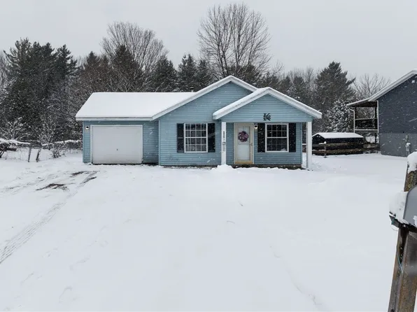 6420 Crestview Dr, Lowville, NY 13367