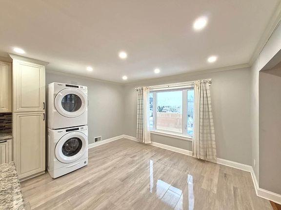3rd image of 88 Radford St Floor 2