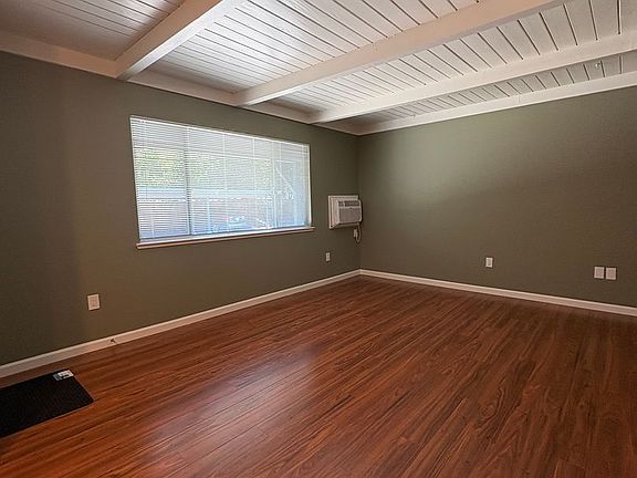 2nd image of 1268 High St APT 5