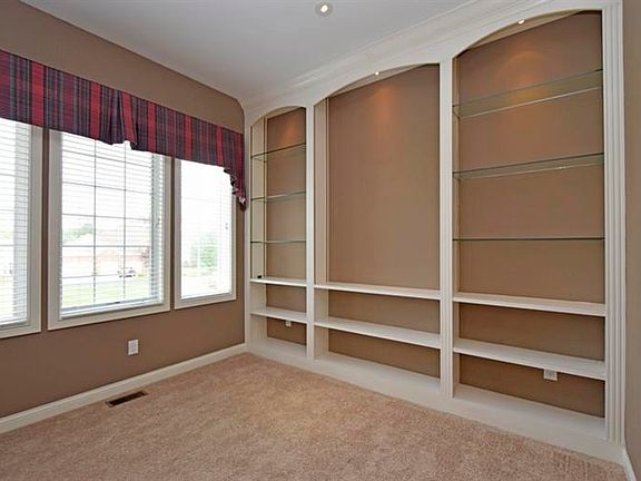 4th image of 11 Edinburgh Pl