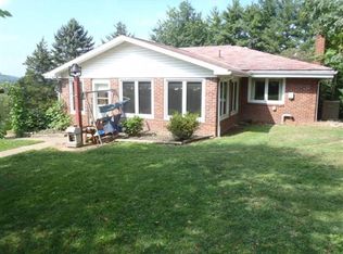 65021 Warnock St Clairsville Rd, Saint Clairsville, OH 43950