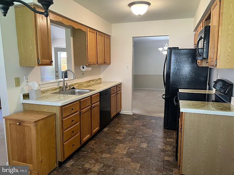 3576 Windridge Dr — Photo 8