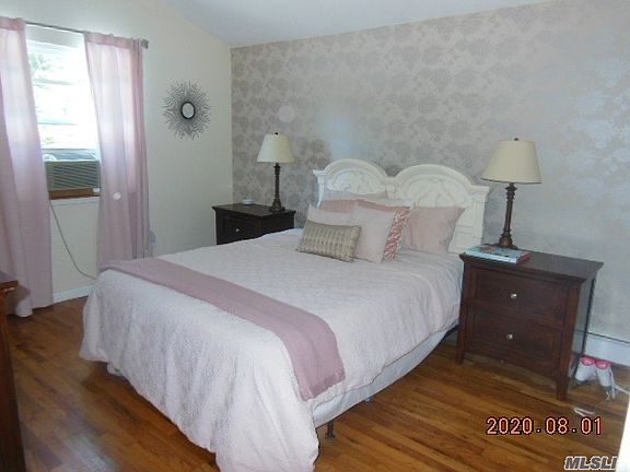 4th image of 45 Lakeview Ct