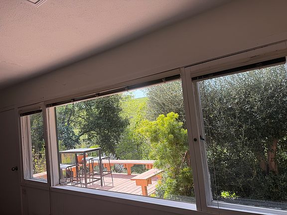 2nd image of 562 Junipero Serra Blvd