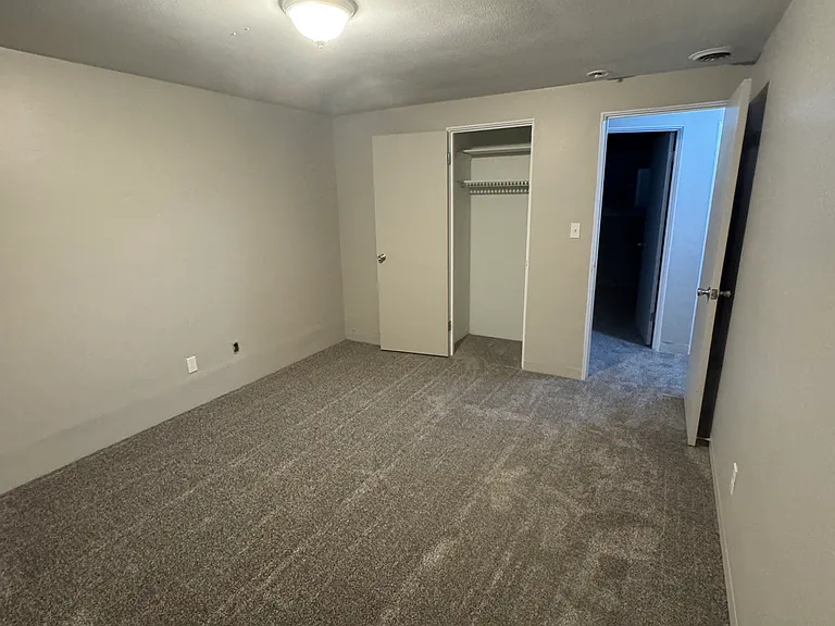 1 Bellevue Dr #3 — Photo 2