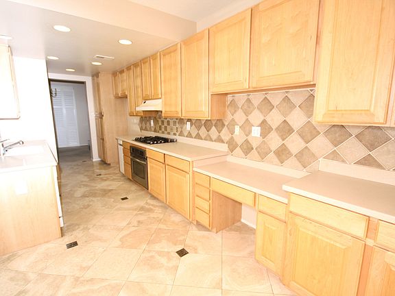 3rd image of 625 Jubilee Ln Unit C