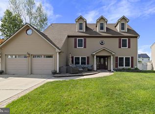 311 New Castle Ln, Logan Township, NJ 08085