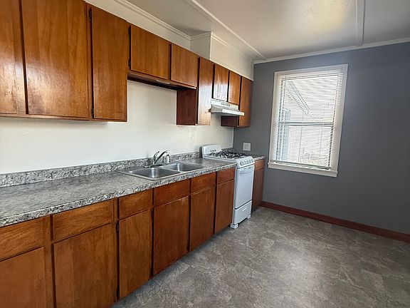 4th image of 360 E O St #360