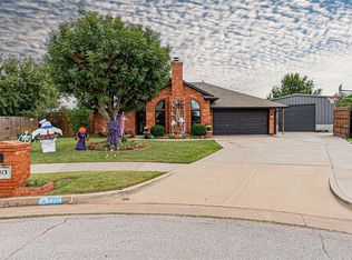 15213 SW Derrick Cir, Oklahoma City, OK 73170