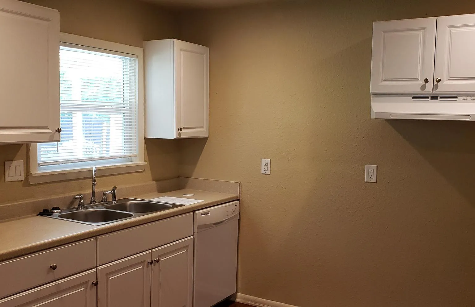 5800 Pollard Dr — Photo 4