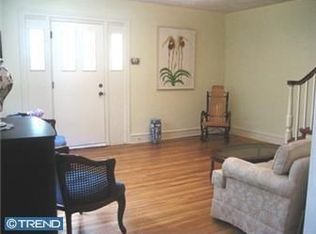 841 Elkins Ave, Elkins Park, PA 19027