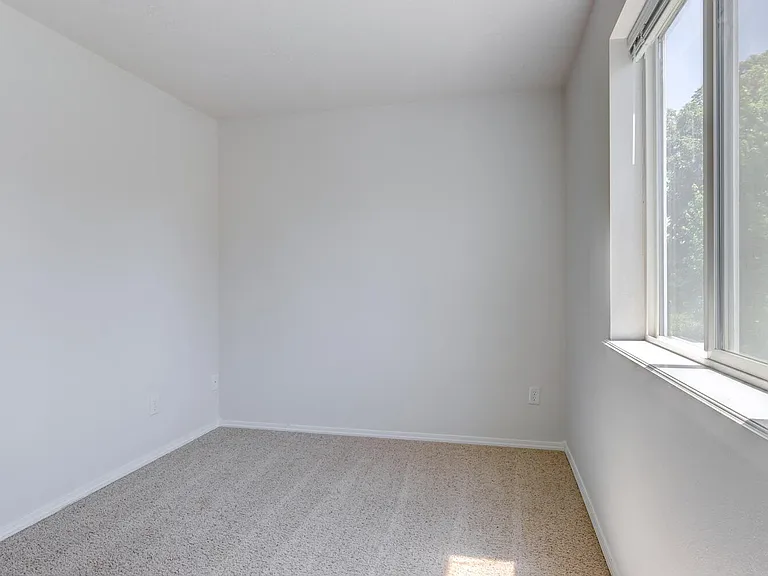 3183 W Cherry Ln — Photo 4