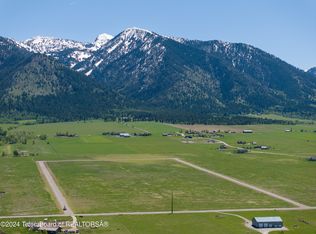 7 Lost Creek Rd, Thayne, WY 83127