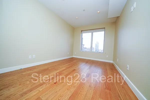 Rented by Sterling Realty Solution Inc | media 17