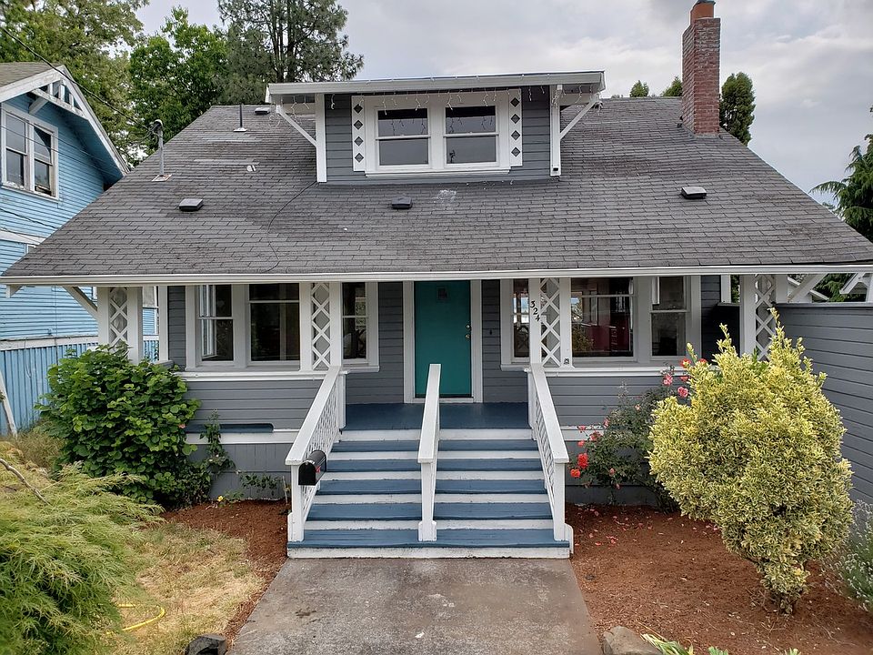 Historic Charm, modern amenities!