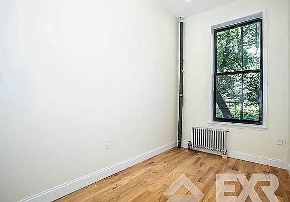 4th image of 637 Saint Marks Ave APT 1A