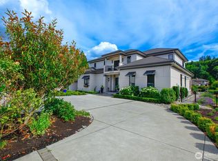 17402 83rd Ct NE, Kenmore, WA 98028