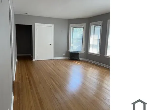 6922 S Oglesby Ave APT 1, Chicago, IL 60649