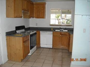 3rd image of 2258 Plumstead Ct