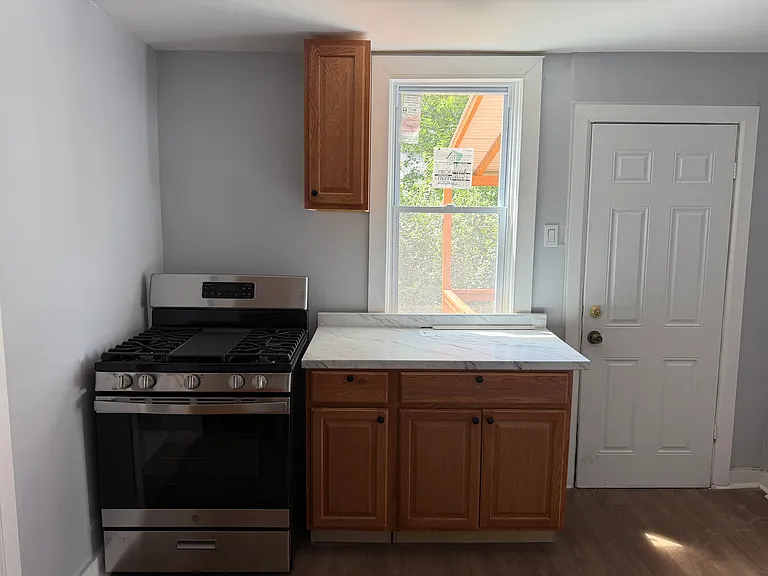 6 Evans St #2 — Photo 7