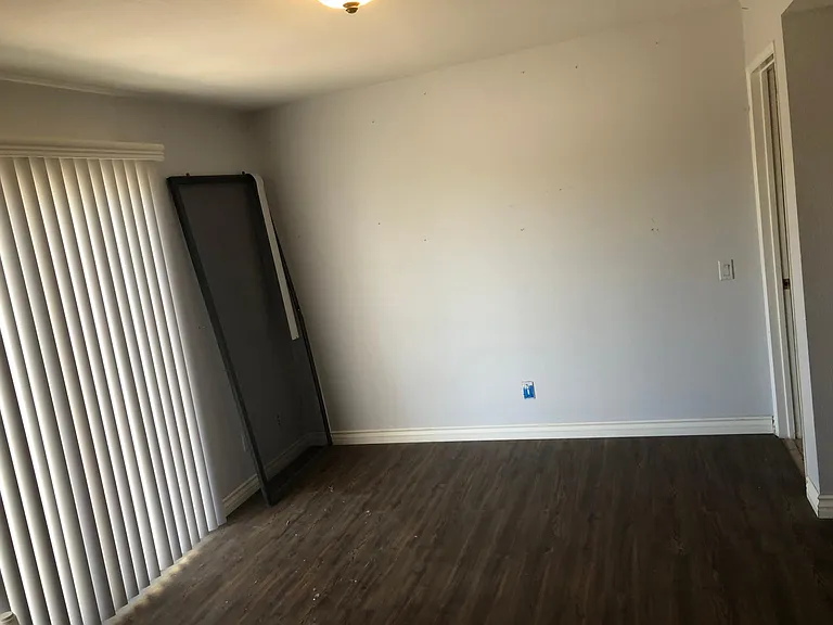 9236 Ventura Way — Photo 22