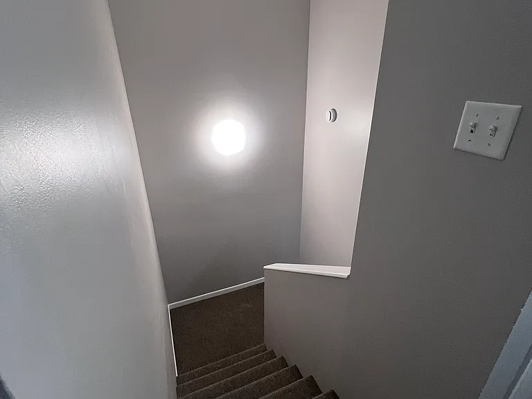 1637 Sheffield Dr — Photo 8