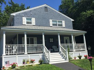 7 Marshall St, Chelmsford, MA 01824