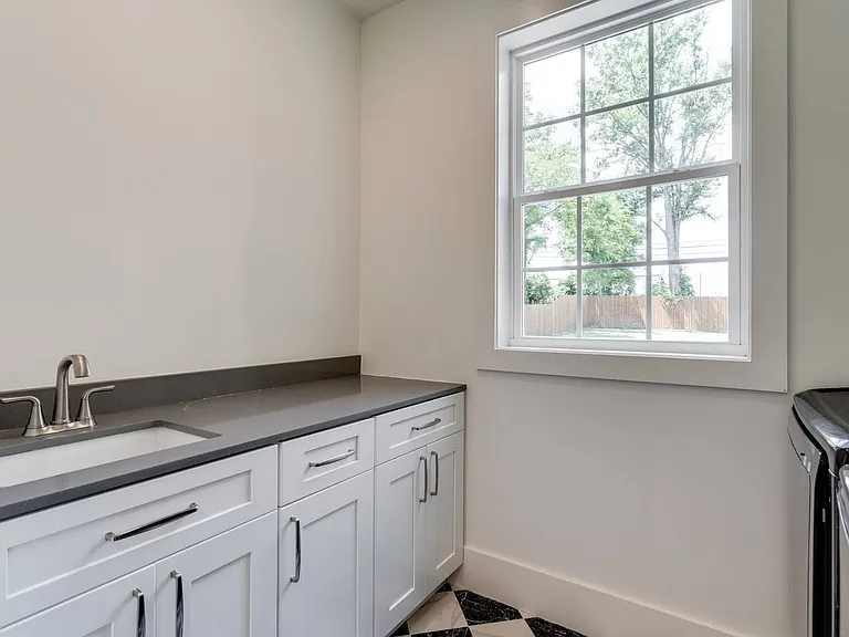 3011 Harlin Dr — Photo 20