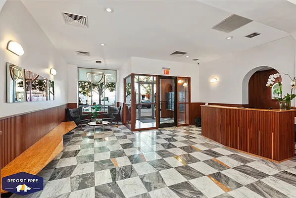 Rented by REAL New York | media 9