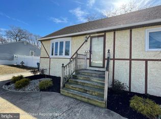 56 1st St, Hazlet Township, NJ 07734