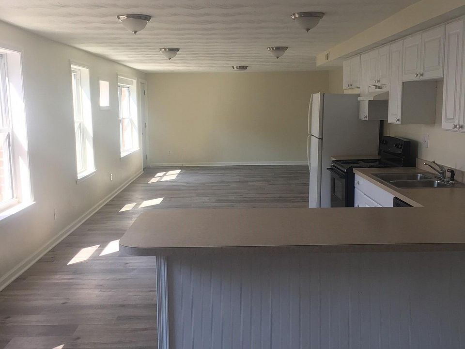 1st image of 1827 Kingston Ave #B