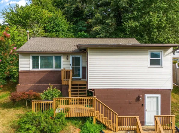 324 Oak St, Clinton, TN 37716