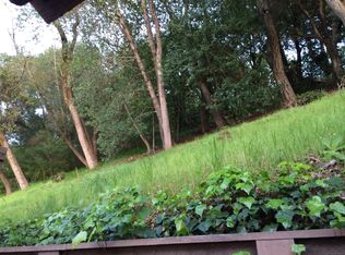 56 Camino Sobrante, Orinda, CA 94563