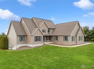 223 Romans Rd, New Vienna, OH 45159