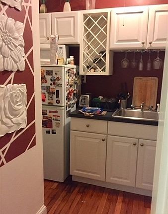 3rd image of 5 Haskell St APT 26