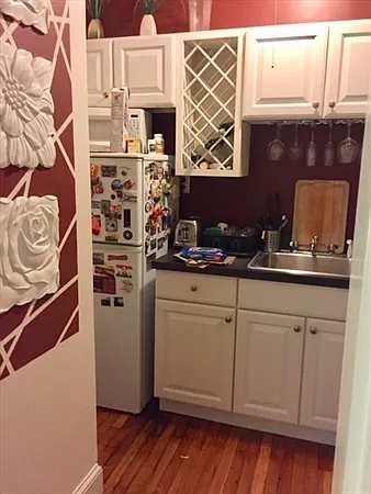 5 Haskell St #26 — Photo 3