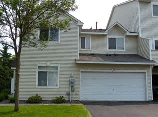 1050 108th Ln NW, Coon Rapids, MN 55433