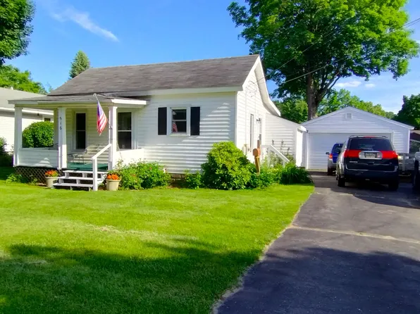 516 Brandon St, Owosso, MI 48867