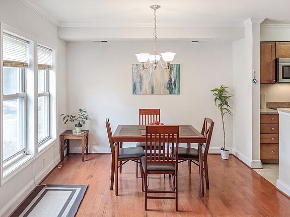 5th image of 7818 Coddle Harbor Ln