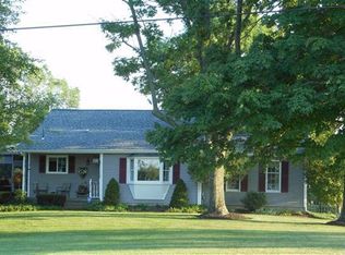 12745 Akron Canfield Rd, North Jackson, OH 44451