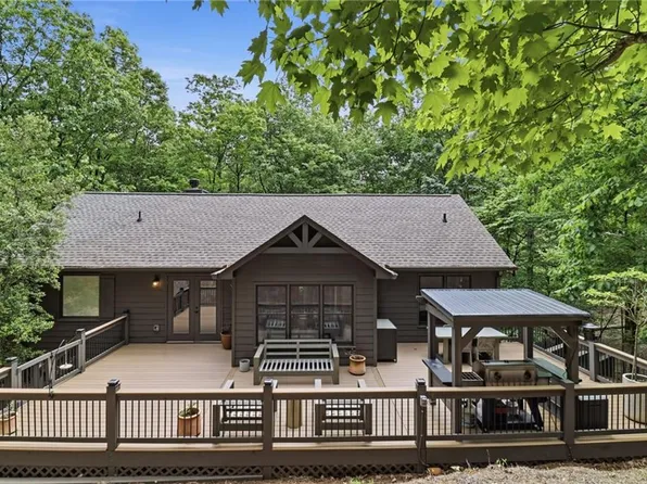 648 Bellflower Dr, Jasper, GA 30143