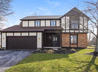 6198 Winnebago St, Grove City, OH 43123