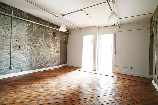 Rented by City Connections Realty | media 13