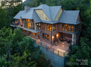 14 Clear Fork Ln, Fairview, NC 28730