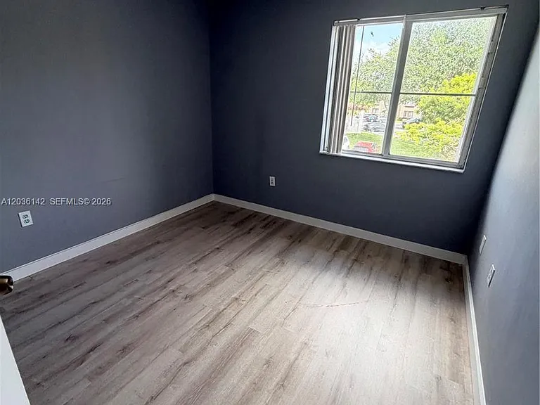 15741 SW 137th Ave #204 — Photo 3