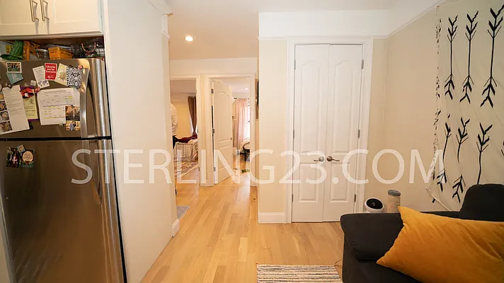 Rented by Sterling Realty Solution Inc | media 9