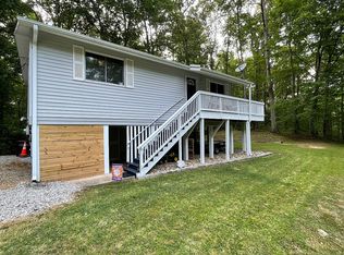 553 Hunts Bridge Rd, Easley, SC 29640