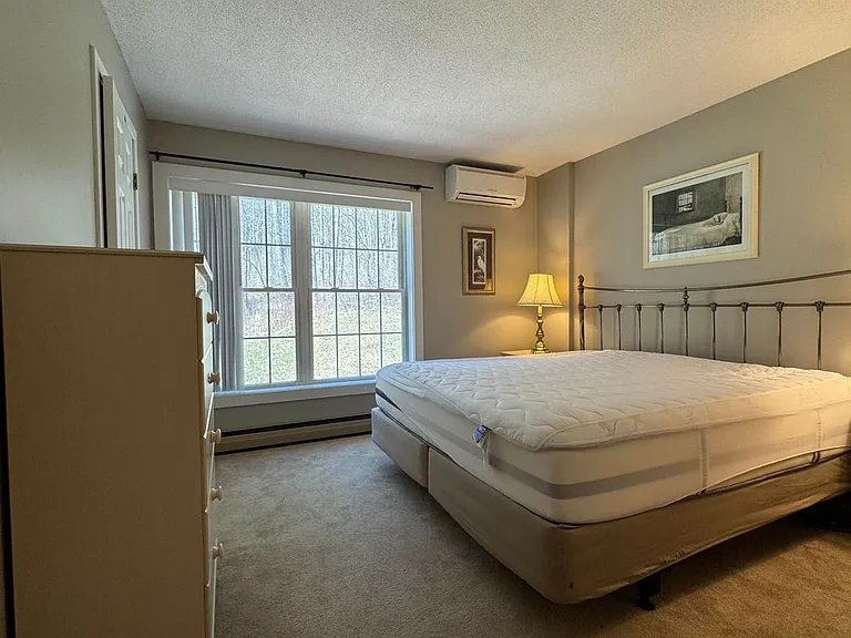 158 Riverside Hts #Townhouse 7 — Photo 9