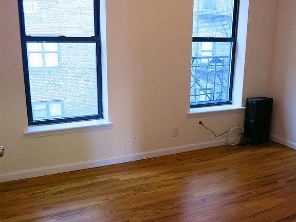 3rd image of 232 E 80th St APT 23