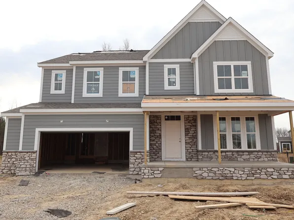 549 Alicia Kelton Dr, Delaware, OH 43015